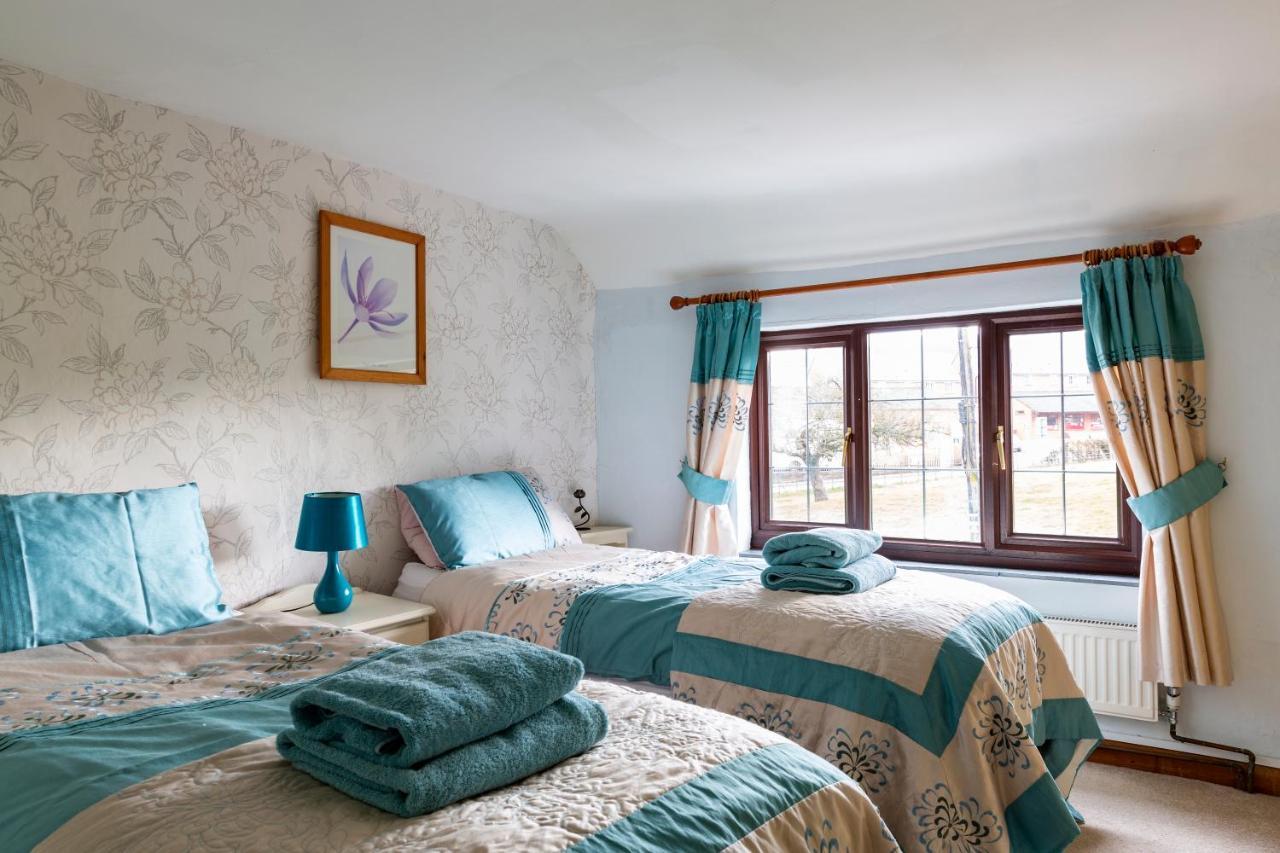 Herefordshire Holiday Cottages Lea Exteriér fotografie